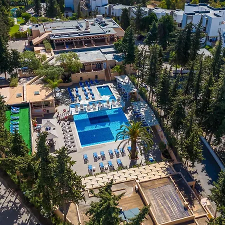 Apartment Stylish With Pool By Lovelystay Albufeira